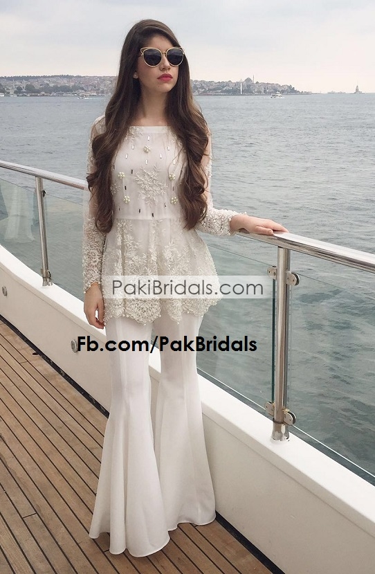 White Pakistani Bridal Dresses 122 – Pakistan Bridal Dresses