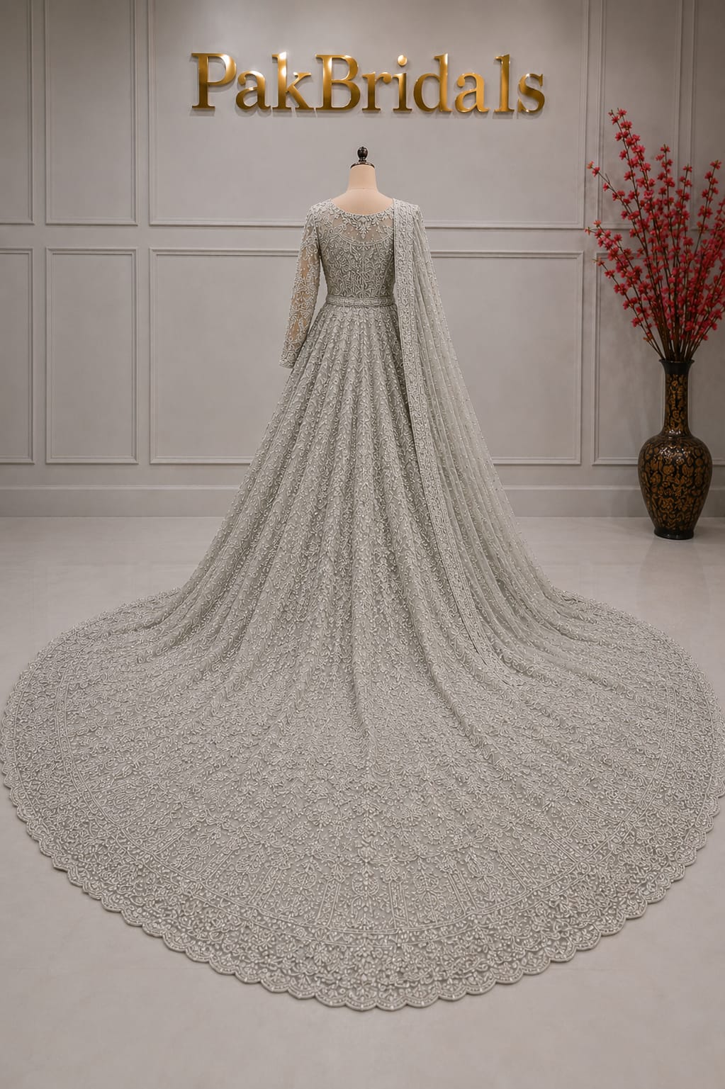 silver pakistani trail bridal wear (1) silver pakistani trail bridal wear (1)